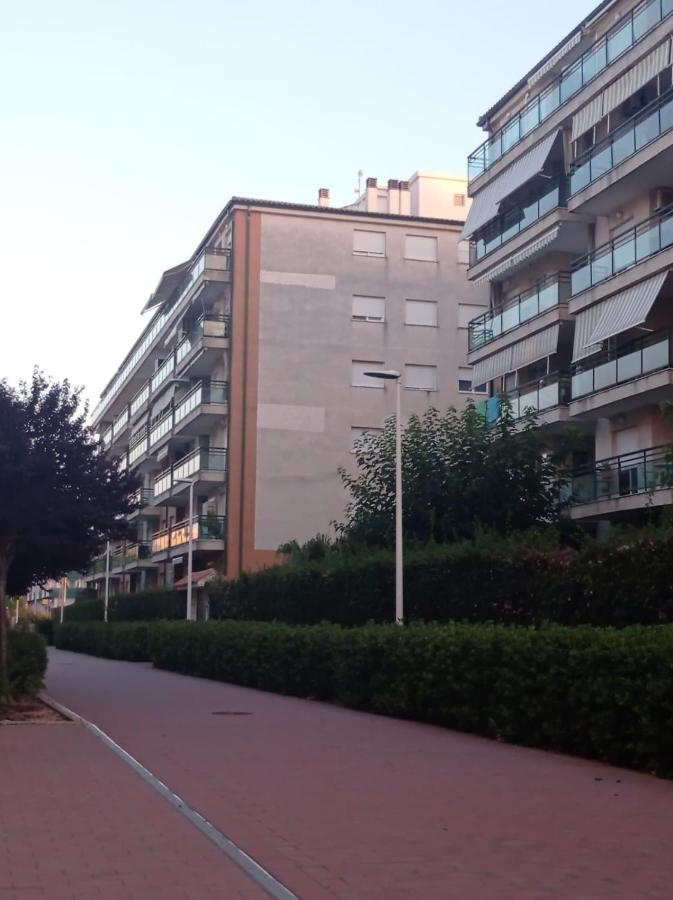 Apartamento Pilar Solo Familias Gandía Exterior foto